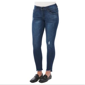 Democracy “Ab” Technology Frayed Hem Jeans